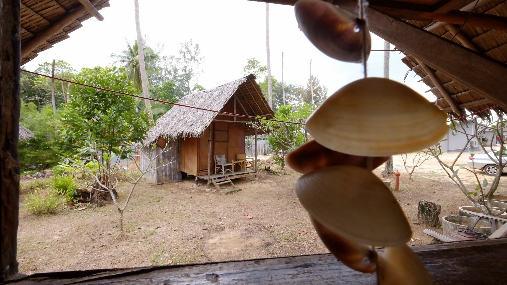 Ozone Beach Huts Koh Lanta Exterior photo